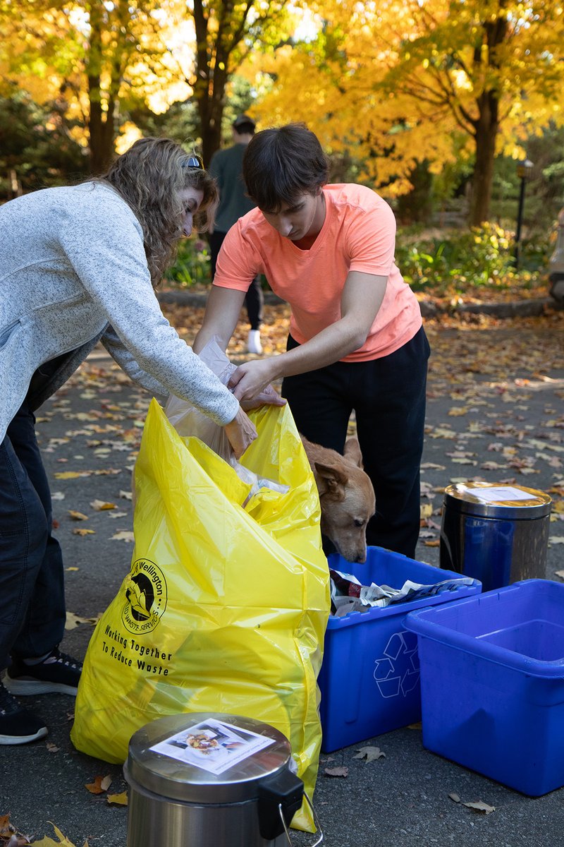 HumberToday's tweet image. These @HumberPoly Film and Television Production students embedded sustainability into their capstone film projects and were rewarded for their efforts with a Green Seal Certification from the @green4EMA.
Read more in Humber Today: bit.ly/3IeXVPt