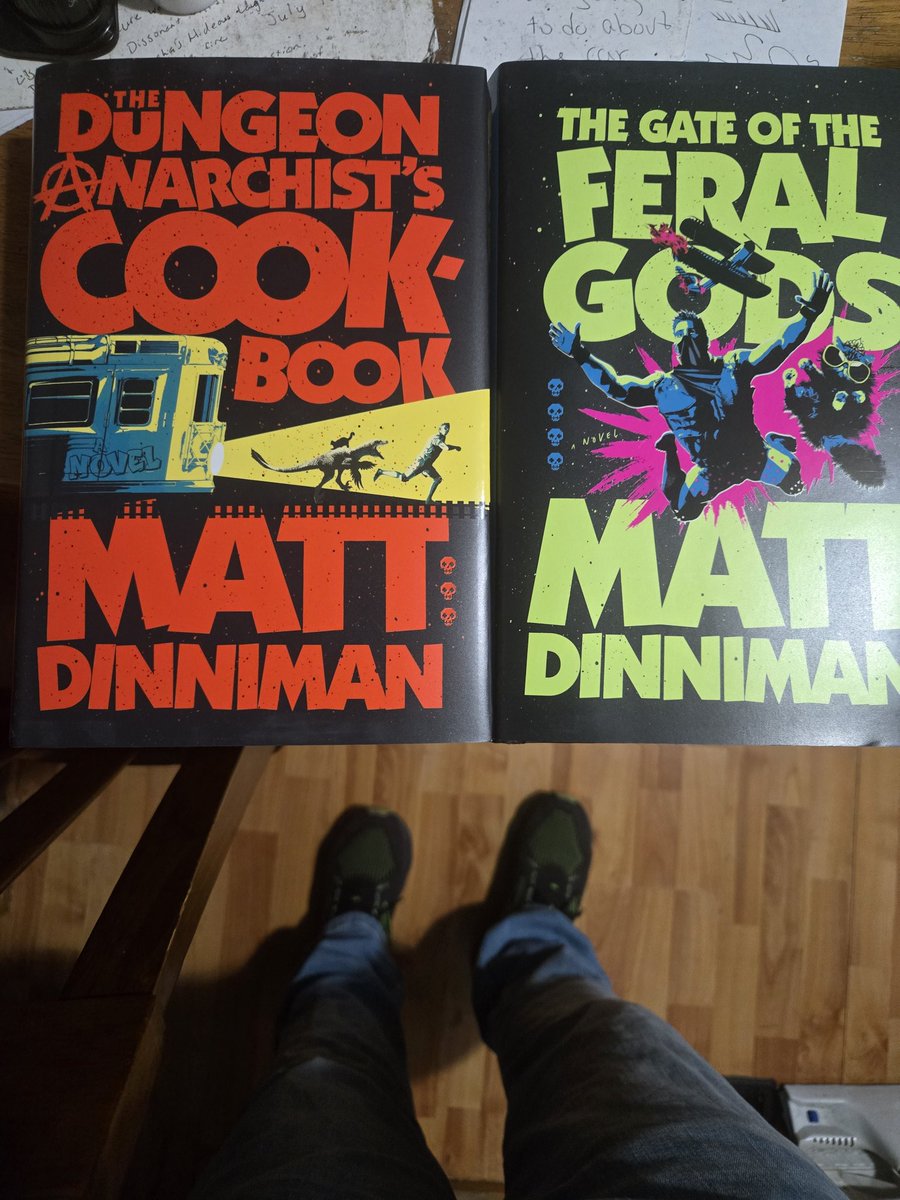 Books 3 and 4 of #Dungeoncrawlercarl arrived today!