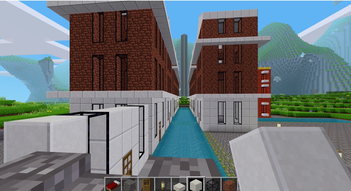 Bell1217734's tweet image. 今日はここまで進んだなり。久々にマイクラ建築したなぁ。。。

#マイクラ建築　＃Minetest