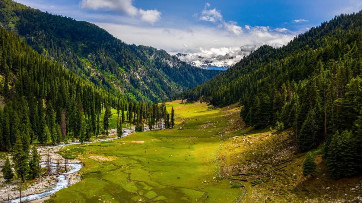 PakinNiger's tweet photo. Discover Pakistan's beauty with exclusive discounts! Green Pak Hotels & Resorts offers preferential room rates for tourists & delegations at 4-star amenities in scenic locations like Hunza, Skardu & more! Book now: https://t.co/7eJQ3JXQ43
Ph: +92(307) 891-1000 #GreenPak https://t.co/PboxWCu560