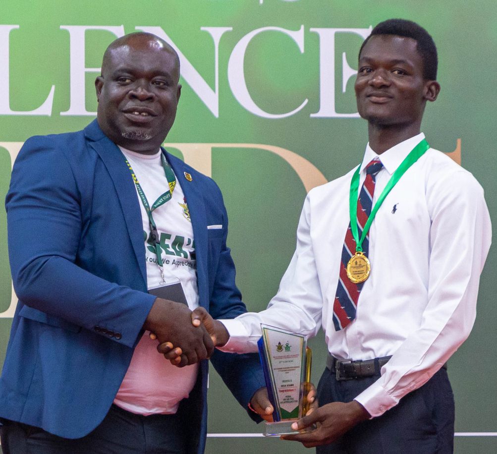 📍📍ATTENTION STUDENTS📍📍

In 2024, Benjamin Okyere, a second-year Business Administration student, was named the Overall Best First-Year KNUST student at the 2024 Vice Chancellor’s Student Excellence Awards with a CWA of 91.06 🧠🔥

Who wins this category this year ❓👀