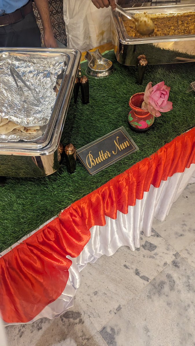 love me some butter nun and dal makhani