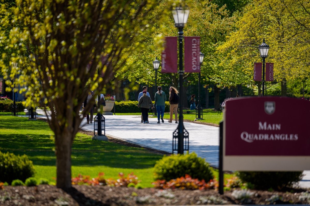 The University of Chicago tweet media