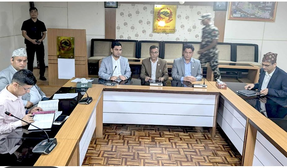 SwasthyaPati's tweet photo. सरकार र नेपाल चिकित्सक संघबीच सहमति भएको छ ।
संघको नेतृत्वमा आन्दोलनमा उत्रिएका चिकित्सकहरूसँग मंगलबार साँझ सरकारले वार्ता गरेको थियो ।
@SwasthyaPati https://t.co/tDnOJKyAGr