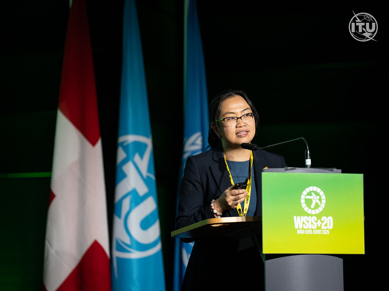 UNBBCom's tweet image. "The stakes are clear:
Datafication: more data than ever before, influencing decisions with real-world impact.
Untapped potential: data that remains under-used, mis-used, or inaccessible.
Missing piece: better data governance to unlock its value."
🗣️ Yuping Chan @UNDP