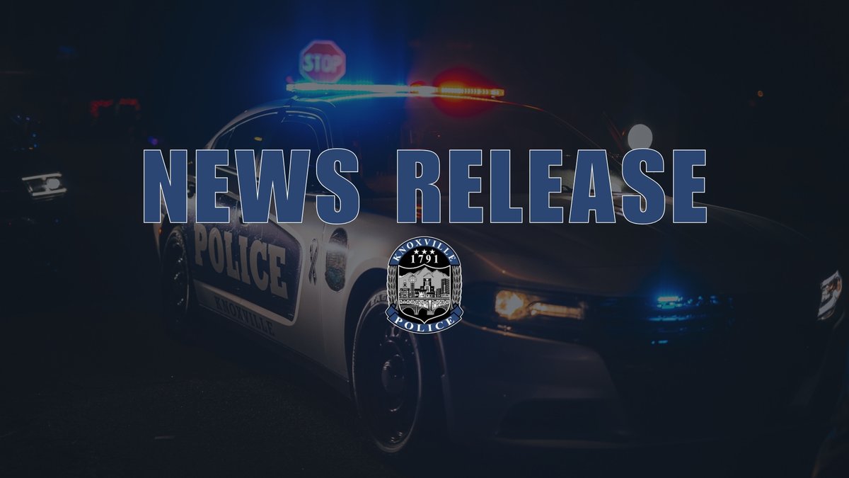 An adult man was killed after his motorcycle collided with a vehicle at the intersection of Broadway and Rose Drive. 

More information: knoxvilletnpolice.gov/2025/07/motorc…
