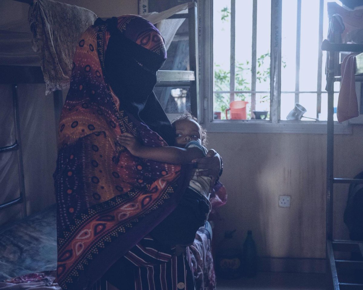 IOMSudan's tweet image. In crisis settings, many displaced mothers give birth without basic care.
In Port Sudan, IOM, Shamaa NGO, and the Ministry of Social Development are distributing post-delivery kits, supporting 600 mothers and newborns.
Made possible with EU funding.