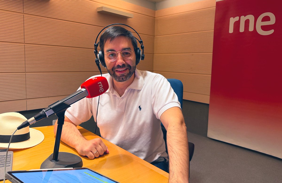 Ernesto Monsalve (@monsalveernesto) on Twitter photo En mi puesto. En casa. En <a href="/LasTardesDeRNE/">Las tardes de RNE</a> con #ClásicosMaNonTroppo 🎤 y un estupendísimo equipo encabezado por <a href="/lourdesmaldonad/">Lourdes Maldonado</a> 🎶 En mi puesto. En casa. En <a href="/LasTardesDeRNE/">Las tardes de RNE</a> con #ClásicosMaNonTroppo 🎤 y un estupendísimo equipo encabezado por <a href="/lourdesmaldonad/">Lourdes Maldonado</a> 🎶