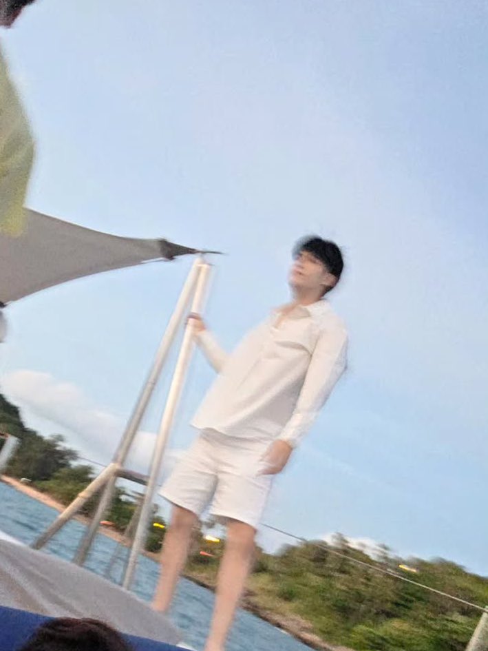 พี่อานนลงรูปมีสกายนานิด้วย ซีนคู่พบได้ในไอจีทุกคนจริงๆ มันมีมวลอะ🌊🤍🙌🏻

𐙚  #สกายนานิ #SkyNani  ᡣ𐭩