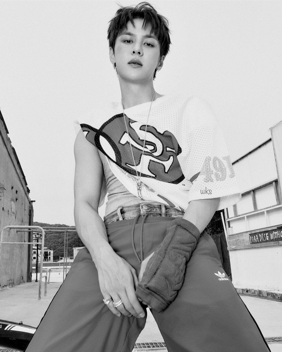 qkunedit's tweet image. Qian Kun is such a gorgeous man
#KUN #钱锟 #쿤 #WayV #쿤이짱