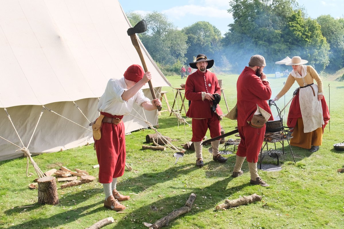 Have you got your tickets for our history re-enactment weekend? 🏰⚔️ Join us 12–13 July for 17th-century living history, musket &amp; cannon fire 💣, kids' drills 📣, falconry 🦅, drum jams 🥁 and more!

Book now at beaulieu.co.uk/events/history…