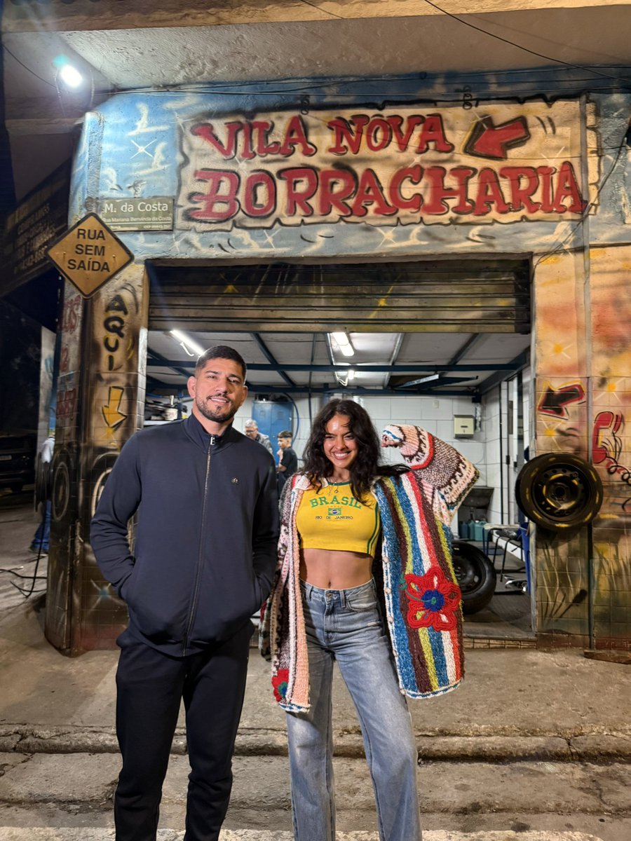 🗿 Alex Pereira, Nina Drama ile birlikte yıllar önce çalıştığı lastikçiyi ziyaret etti.