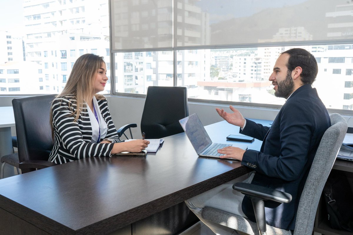 🤝 ¡Unidos por la ciudadanía!

Nuestro coordinador zonal, <a href="/williampc_ec/">William Perugachi Calderón</a> se reunió con Gabriela Robles, coordinadora zonal 9 del <a href="/MinGobiernoEc/">Ministerio de Gobierno Ecuador</a> para articular acciones que fortalezcan la presencia de ambas instituciones en territorio.

Trabajar en equipo nos permite responder
