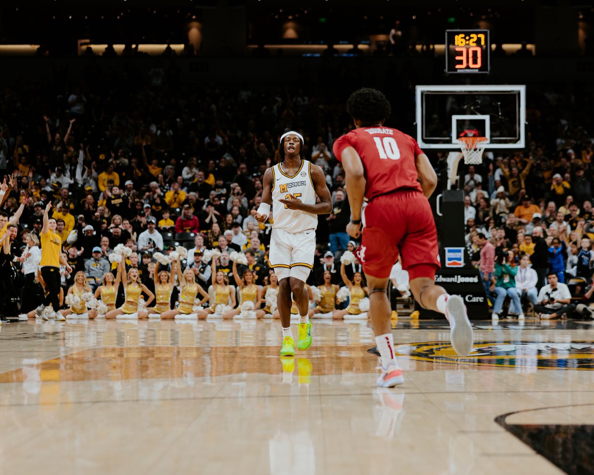 MizzouAthletics's tweet image. Renew your @MizzouHoops and @MizzouWBB season tickets today! Only 1️⃣7️⃣ more days to secure your spot - you won't want to miss any of the action this year 👀
🔗: bit.ly/4ib1frf
#MIZ 🐯