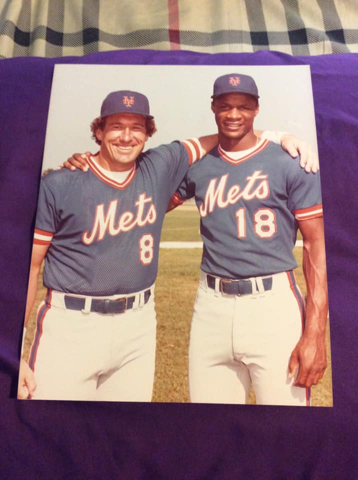 alanbarcoff's tweet image. I am thrilled to add this original type 1 original 8x10 color photo taken 1985 of Gary Carter and Darryl Strawberry in spring training. My friend took the pic and had this very 8x10 developed the next day on Kodak paper. @dannogallagher7 @metsrewind @Mets @GaryCarterKid…
