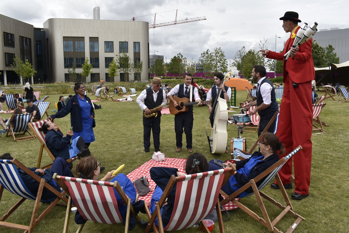 CamBioCampus's tweet image. Join us tomorrow as we bring together our community for a picnic on The Green, with food trucks, circus performers, a strolling band, deckchairs and plenty more.
Everyone is welcome: patients, staff or visitors. There’s no need to book, just turn up.
cambridge-biomedical.com/event/summer-p…
