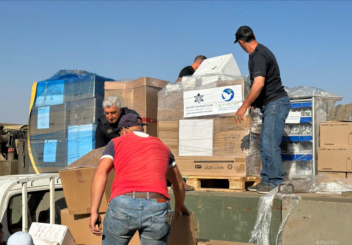 TheFellowship's tweet image. On June 23, 2025, The Fellowship and our partners launched a long-planned aid mission for Christians and Druze in Syria, despite the ongoing war with Iran.
Join us in helping provide relief where it is needed most.
Click here to give today: bit.ly/4j4iegx