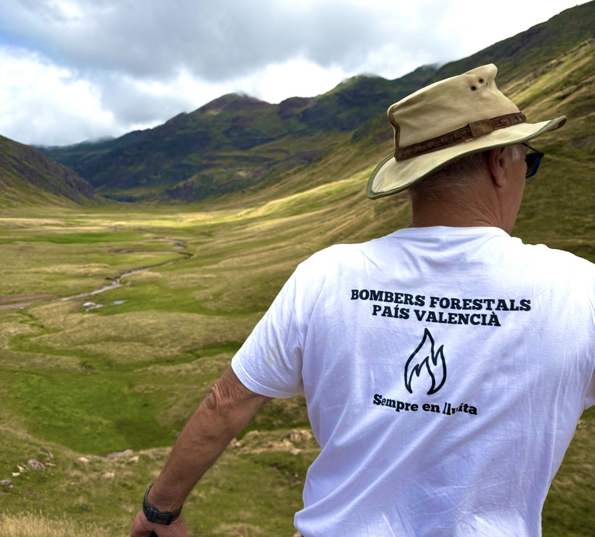 No he trobat millor samarreta per anar a la muntanya.