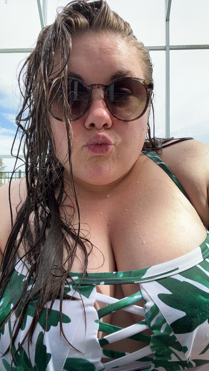 Godd3ss_Scar's tweet photo. Summer baby ☀️ https://t.co/EiteJQdaFf