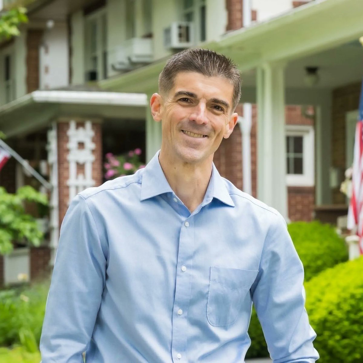 Protect Kamala Harris โ (@disavowtrump20) on Twitter photo This is former DOJ prosecutor and Marine Veteran Ryan Crosswell, who resigned when Trump forced him to drop charges against Eric Adams. He's running against GOP Rep. Ryan Mackenzie, who won by 1 point in 2024.
RETWEET if you support <a href="/Ryan_Crosswell/">Ryan Crosswell</a> as he runs to flip the House! This is former DOJ prosecutor and Marine Veteran Ryan Crosswell, who resigned when Trump forced him to drop charges against Eric Adams. He's running against GOP Rep. Ryan Mackenzie, who won by 1 point in 2024.
RETWEET if you support <a href="/Ryan_Crosswell/">Ryan Crosswell</a> as he runs to flip the House!