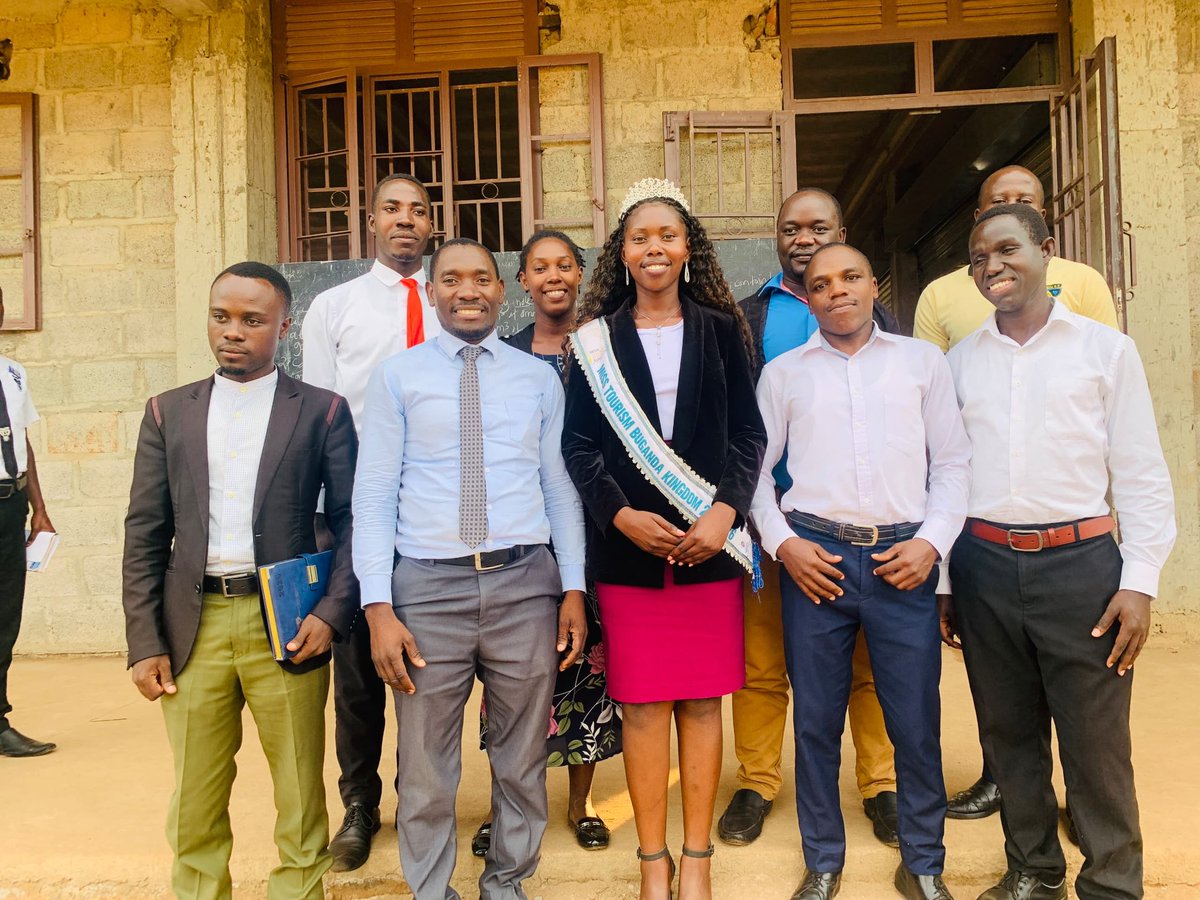 misstourismUga's tweet photo. The Reigning Miss Tourism Buganda  Queen @coffeesammie visited katikamu SDA Yesterday in kakooge ,Nakasongola, Buluuli.

@MTWAUganda @TourBugandaUG @BucadefUg @BugandaTourism @misstourbuganda @VisitBuganda @MariaMutagamba @kabakafound @BugandaKingdom_ @lugya_ivan @NajibSsekikubo https://t.co/870eRFj1Bj