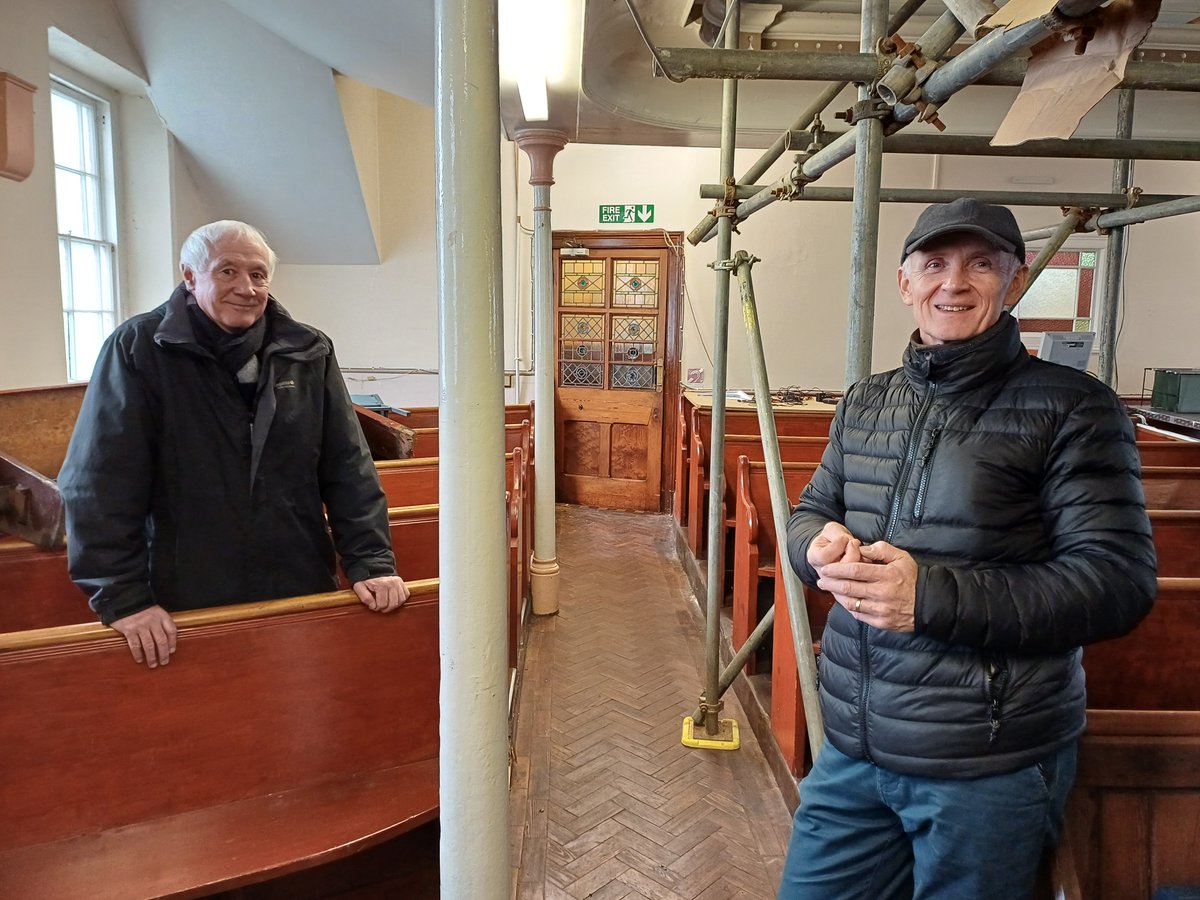 NatChurchTrust's tweet image. 🧵Making chapels in Wales/Cymru safe again to be used by the community. Bryn Sion Baptist Fellowship in Aberdare, Wales, has been forced to rent other buildings in the area as the Grade II Listed chapel it owns was condemned more than six years ago.