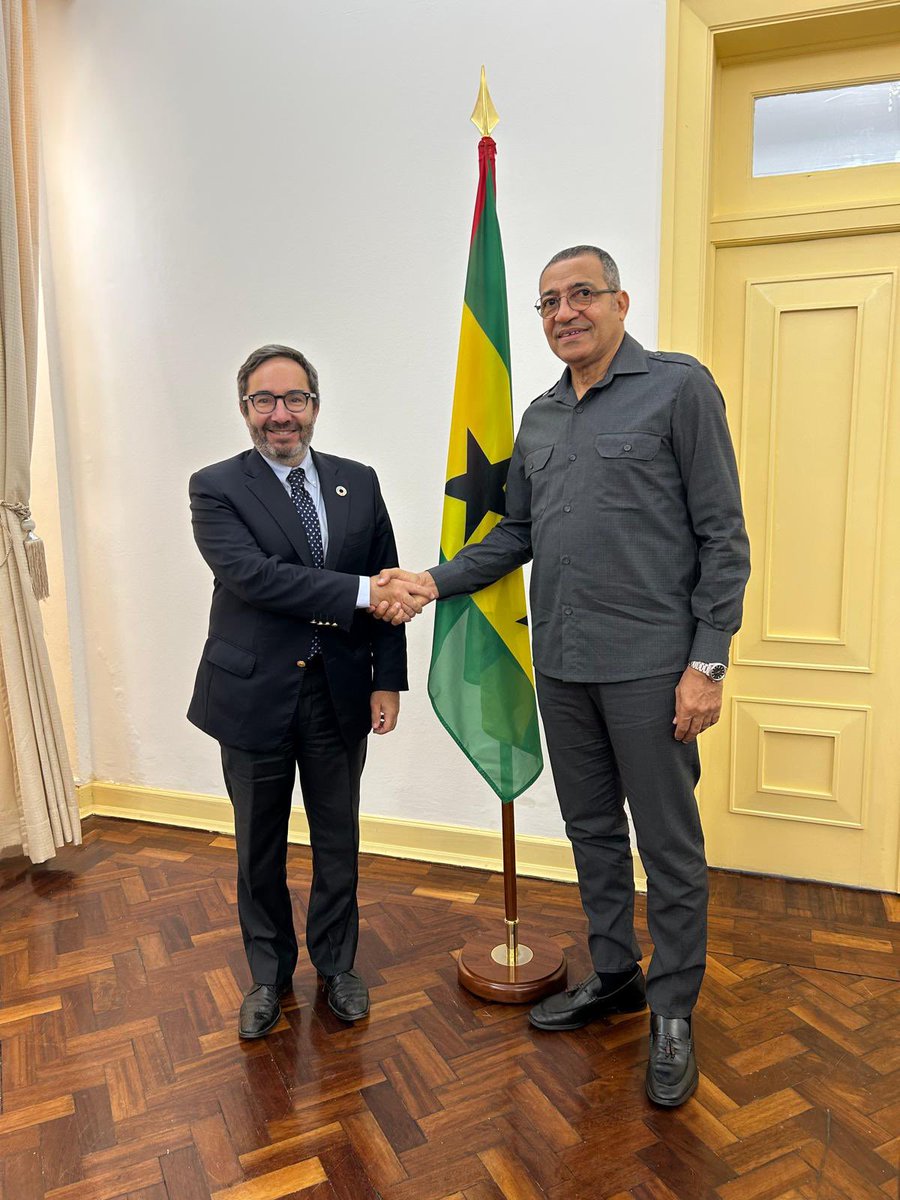 UNOPS_Chief's tweet image. Excellent meeting w/ HE Carlos Vila Nova, President of São Tomé e Príncipe. Sao Tome e Príncipe has been championing the green & blue economy & leading #SDGs. But is also facing challenges due to climate change & access to infrastructure. @UNOPS is ready to boost our partnership.