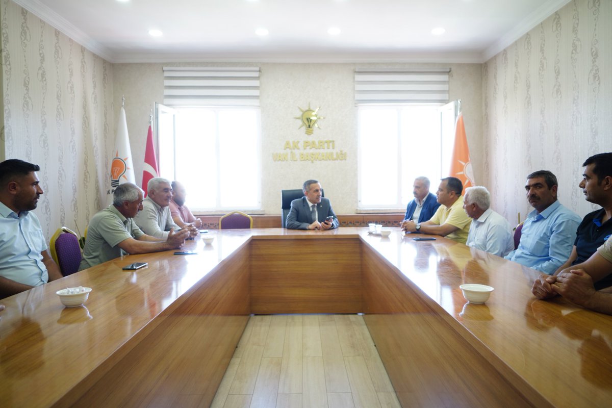 AK Parti Van (@ak_partivan) on Twitter photo İl Başkanımız Abdulahat Arvas, il binamıza gelen vatandaşlarımızı ağırlayarak talep ve sorunlarını dinliyor. Halkımızla gönül gönüle, çözüm odaklı bir anlayışla çalışmaya devam ediyoruz.
<a href="/Akparti/">AK Parti</a>
<a href="/abuyukgumus/">Ahmet Büyükgümüş</a>
<a href="/MustafaAlkayis/">Av. Mustafa Alkayış</a>
<a href="/merdogan02/">Mehmet ERDOĞAN</a> İl Başkanımız Abdulahat Arvas, il binamıza gelen vatandaşlarımızı ağırlayarak talep ve sorunlarını dinliyor. Halkımızla gönül gönüle, çözüm odaklı bir anlayışla çalışmaya devam ediyoruz.
<a href="/Akparti/">AK Parti</a>
<a href="/abuyukgumus/">Ahmet Büyükgümüş</a>
<a href="/MustafaAlkayis/">Av. Mustafa Alkayış</a>
<a href="/merdogan02/">Mehmet ERDOĞAN</a>