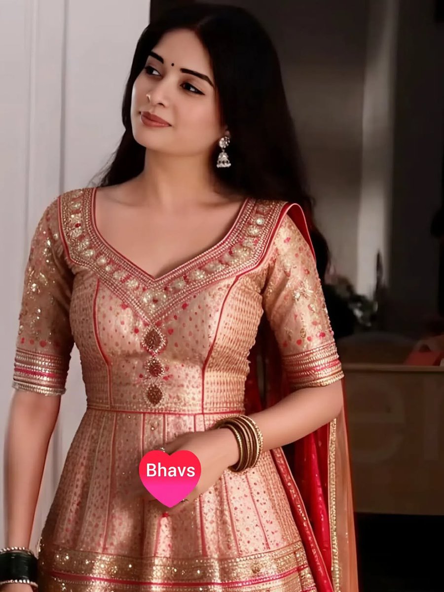 Gorgeous ❤️❤️🥰🥰 

#BhavikaSharma