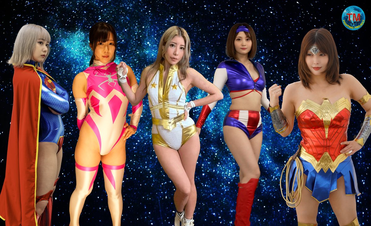 I started making doujin fetish works as a hobby, but in about two years I've sold over a thousand copies!
And while it helps me make ends meet, it wouldn't be profitable without the support of my sponsors.💦
Given my age, it's getting close to time to retire.