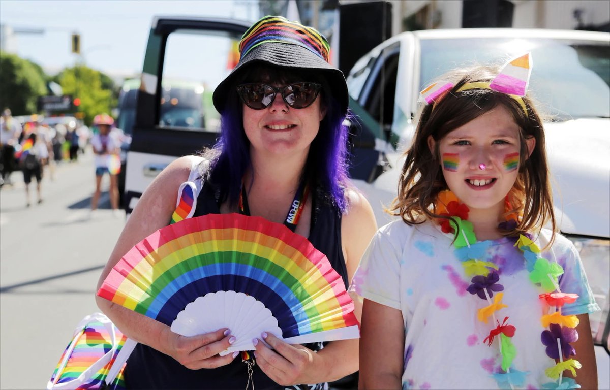 UFCW_1518's tweet image. Thank you to everyone who showed up for Victoria Pride this weekend! We had a blast marching and dancing with so many LGBTQ2S+ members and friends. Showing up means so much — at work and on the street. The parade may be over but the pride never ends. ❤️🏳️🌈🏳️⚧️