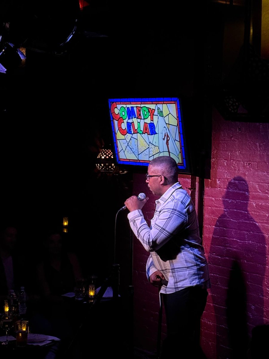 1keithrobinson's tweet photo. Tonight at the @ComedyCellarUSA FBPC 7PM come thru for a,sweet hour of humorous stuff https://t.co/nQugy6ZZmY