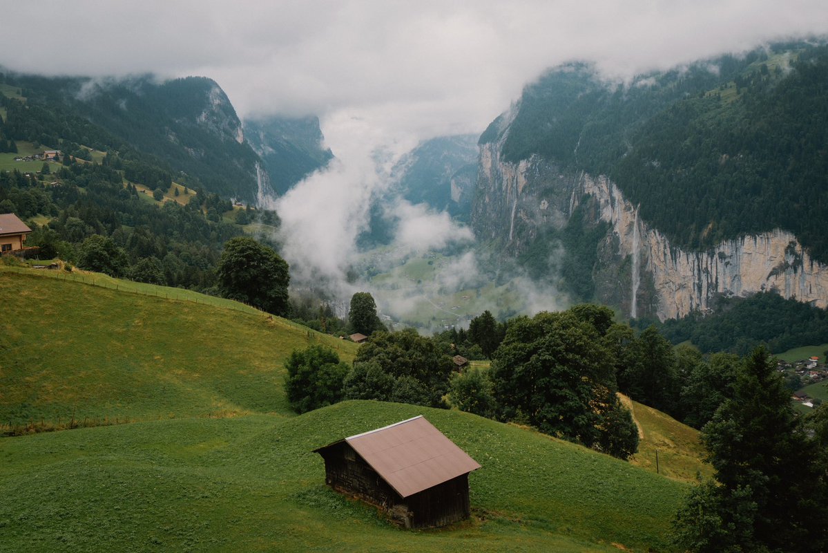 DanielCasson1's tweet image. First day in Switzerland //