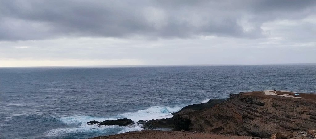 Las ganas siempre ganan...
Y lo que haces de corazón, eso, se queda siempre.
No sé si me explico. Pues así, con todo.
Bailando con la vida. Sonrisa desnuda. Mirada valiente.
Y este atrevimiento de sentir!
Bonita tarde para ti. 💋🍃