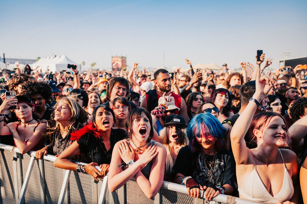 RockvilleFest's tweet image. You belong at Rockville.🎡
↪️ Secure your spot for the lowest price of the year. on.welcometorockville.com/trk/seeyouin26X