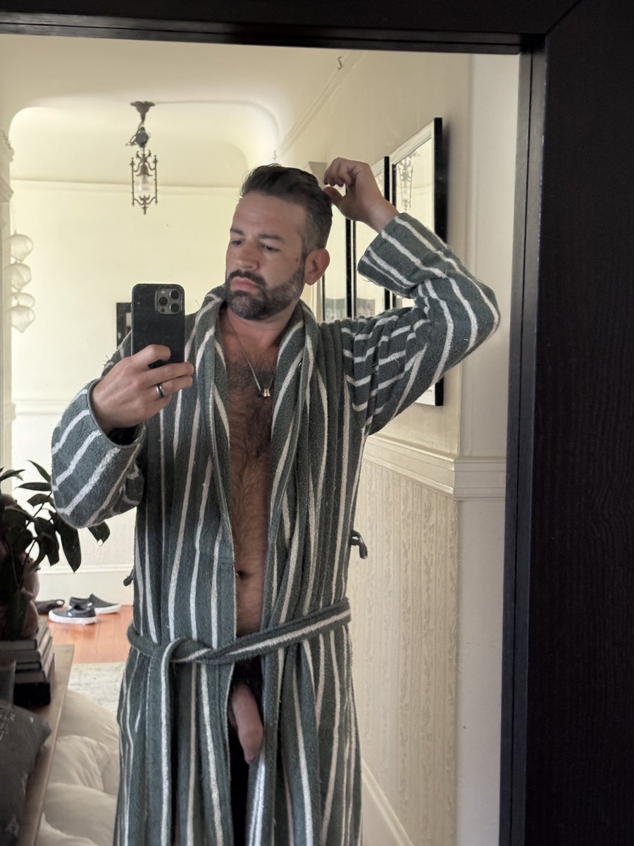 sfguy1985's tweet photo. Morning ☕️ I got a cute haircut and beard trim yesterday. Thoughts? https://t.co/wzVlEx4t6w