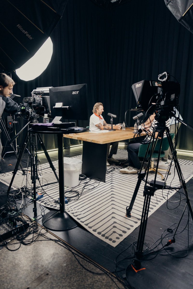 Hey! It's the Luskos has been on a summertime hiatus, but we've been working bts to return 8/6! It's such a blast recording the pod and getting the chance (excuse) to sit down with some solid people. If you haven't subscribed yet, give it a follow—there’s good stuff on the way.
