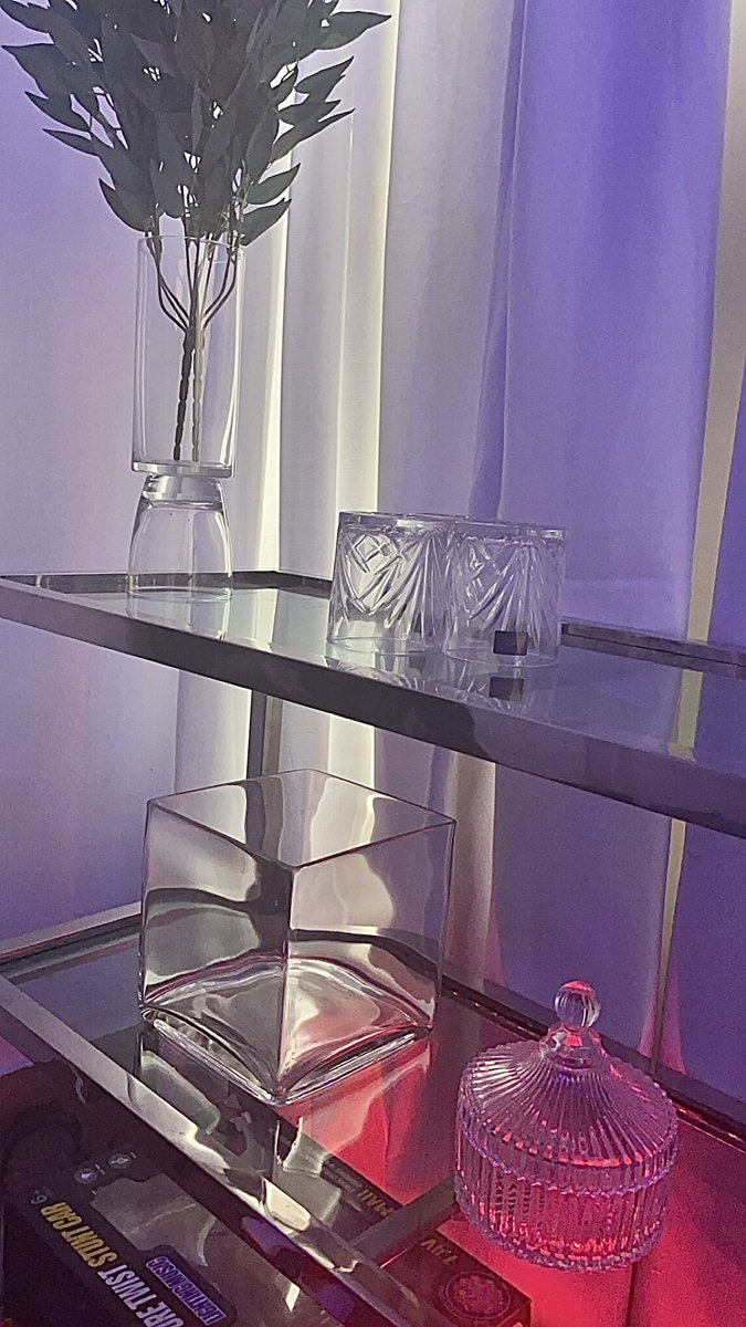 HLF_soes's tweet photo. I always have a deep urge to want to create  it’s where I find the most life satisfaction. I love imagining and inventing, basically a creative polymath 
Here is a stainless steel display shelf I designed and built for my room,
I plan to create even more pieces next year. https://t.co/MXzhIebCDa