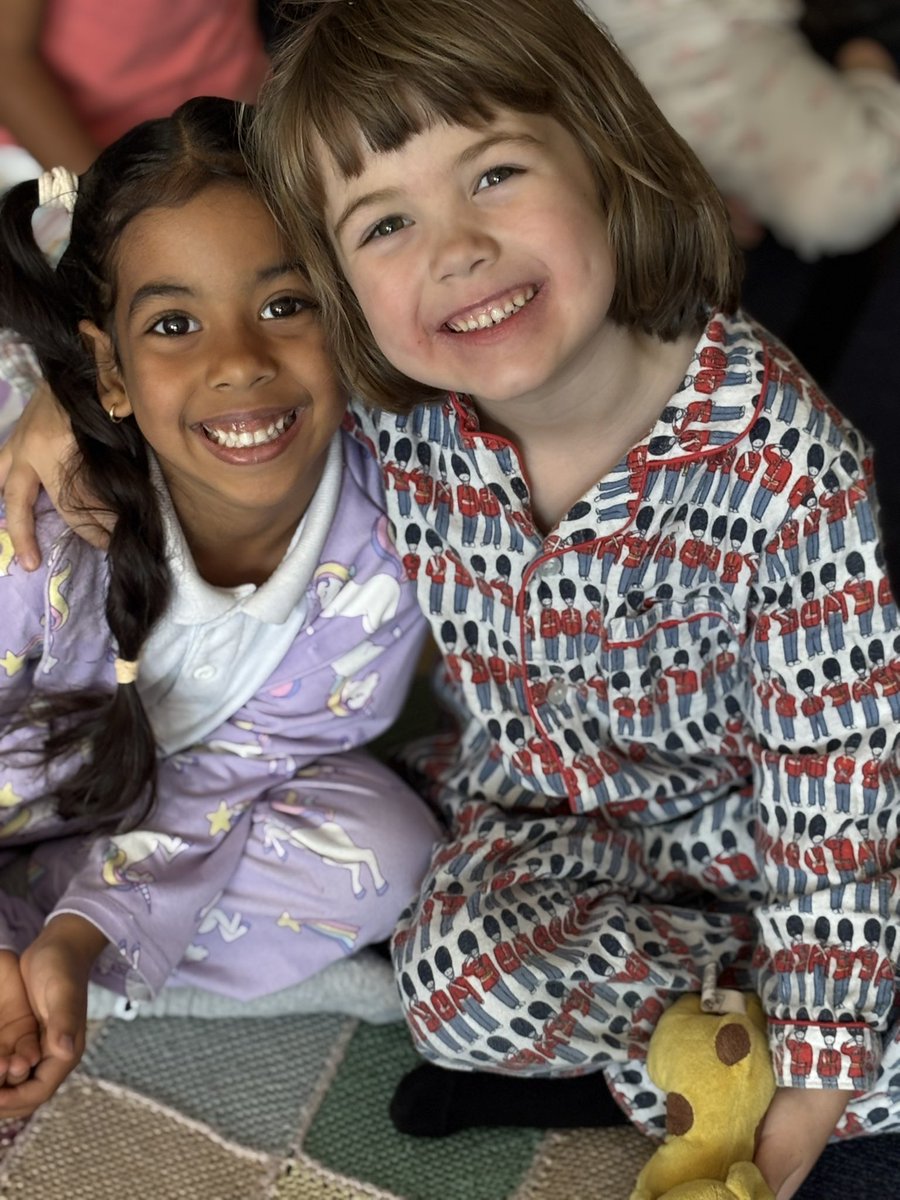 RiverleyPrimary's tweet image. The first day of our theatrical experience was a great success as Peter Pan took flight! The children were full of energy and excitement as they brought the magic of Neverland to life. A brilliant start to an unforgettable performance journey. #ProudTraditions #WideHorizons
