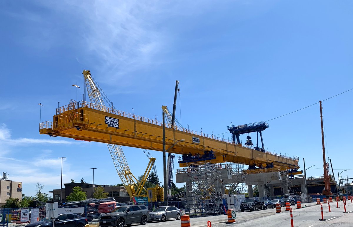 mikefarnworthbc's tweet image. The Fleetwood Flyer launching gantry will soon be flying west from Bakerview–166 St Station to 152 St Station!
This specialized lifting machine will be responsible for lifting 1,000+ guideway segments into place along the #SurreyLangleySkyTrain alignment.
surreylangleyskytrain.gov.bc.ca/launching-gant…