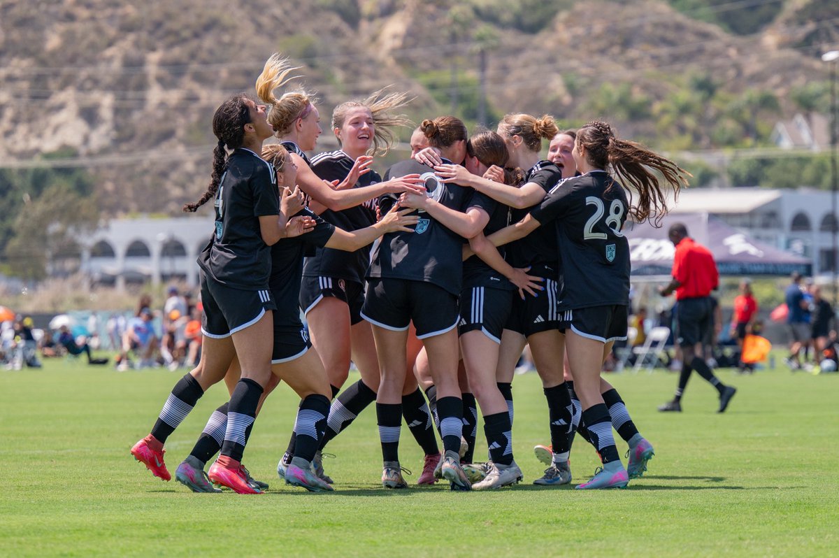 Such a great time in California for ECNL Playoffs. Thank you to all the Coaches who came to watch and that I’ve talked to. Can’t wait to start pre season soon!! U17 🔜🔜