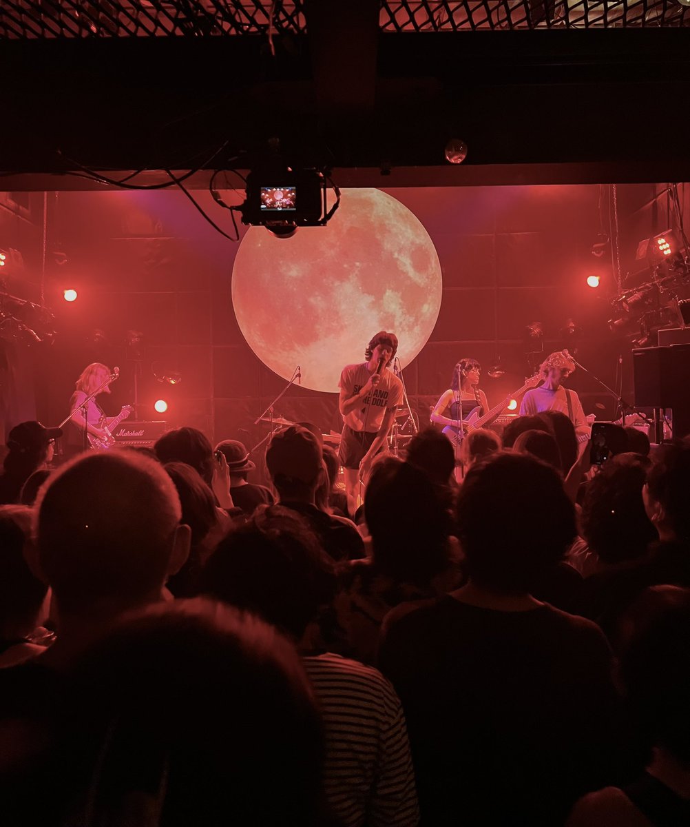 オランダのポストパンクバンドTRAMHAUSの来日公演を観に行ってきたー！I Don’t Sweat って歌が可笑しくて楽しかったなー！爽快なライブだった！