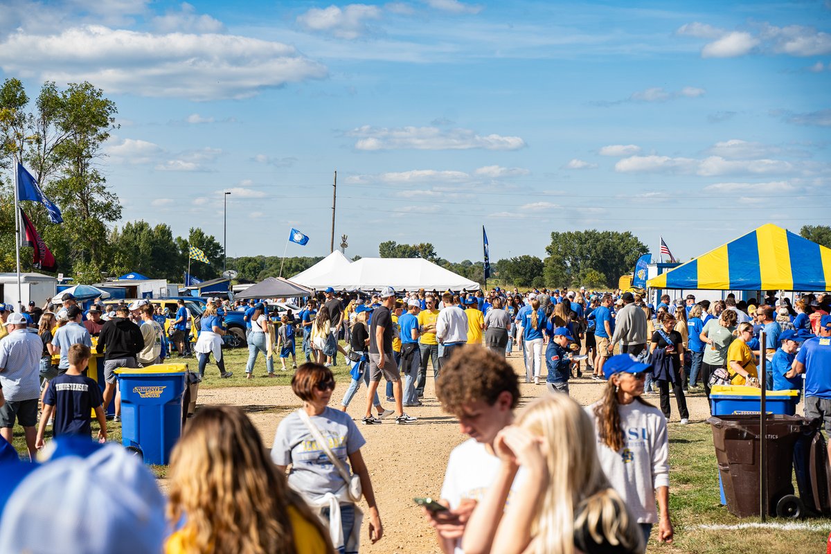 GoJacksSDSU's tweet image. Tailgating renewals are due in TWO WEEKS on Tuesday, July 22! 🥳
#GoJacks 🐰