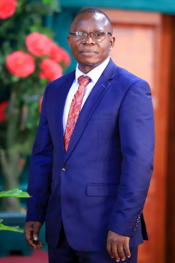 HopeChannelUg's tweet image. UPDATE: The 62nd General Conference has today July 8, 2025 voted Pastor Dr.  @_mosesmaka as the ECD Executive Secretary. 
Serving as pastor and district leader in Jinja Central, Iganga, and Busei, he transitionied to academia…
#HopeChannelUpdates 
#SharingHopeForEternity