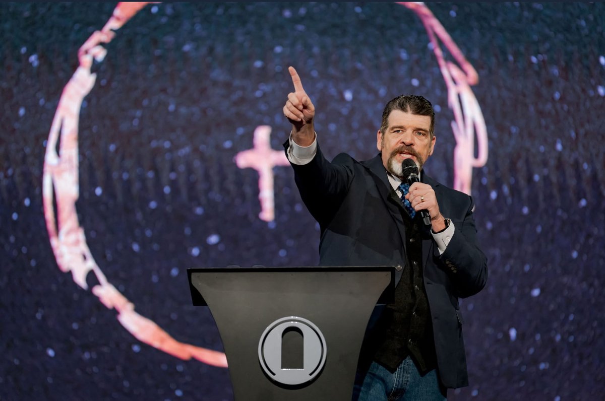 pstroybrewer's tweet photo. 📣 TOMORROW NIGHT — Pastor Troy is bringing a 🔥 word: “The Trump Effect” 🇺🇸

You do not want to miss this!
👨‍👩‍👧‍👦 Bring your family + friends
📍 7PM at Opendoor Church

#TroyBrewer #TheTrumpEffect #OpendoorChurch #WednesdayNight https://t.co/R5nTx3tfFU