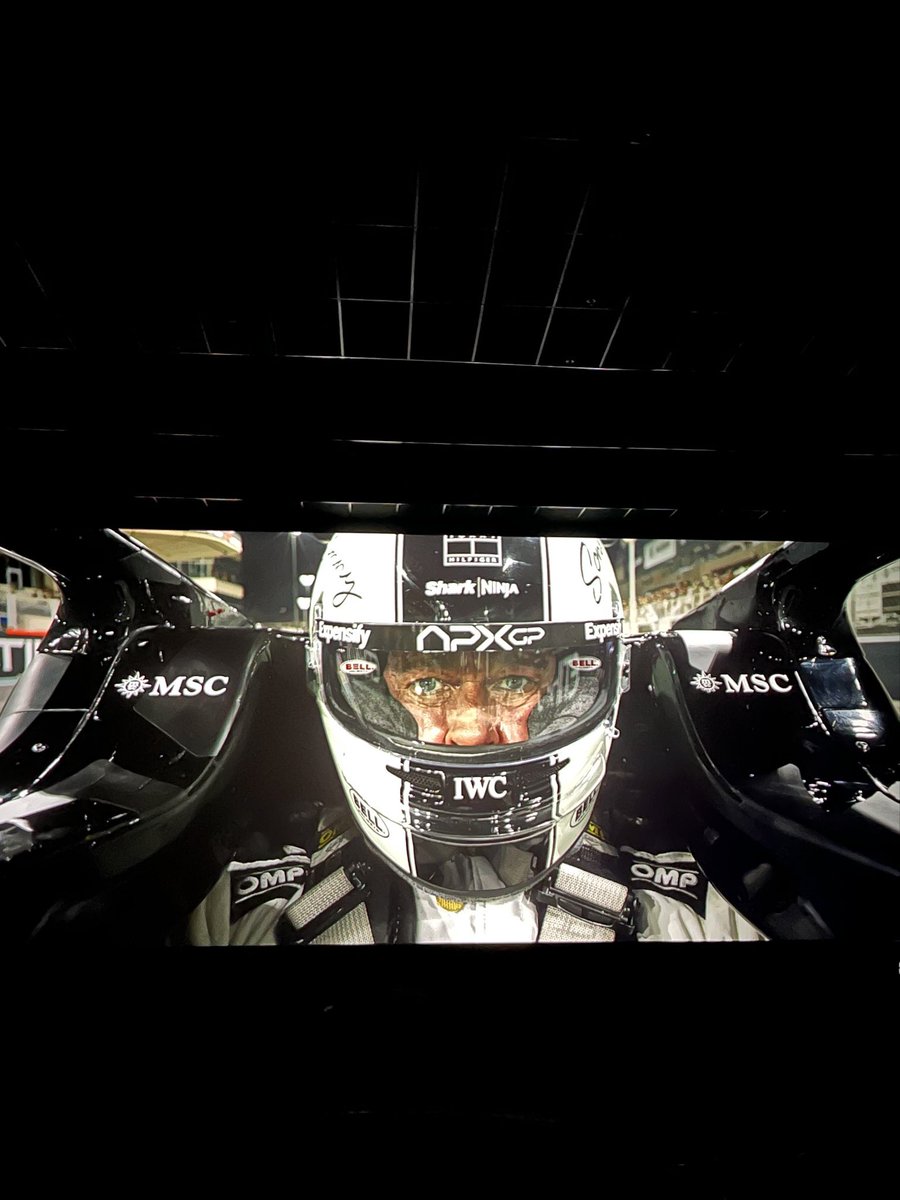 SUPER AWESOME 🏎️💨