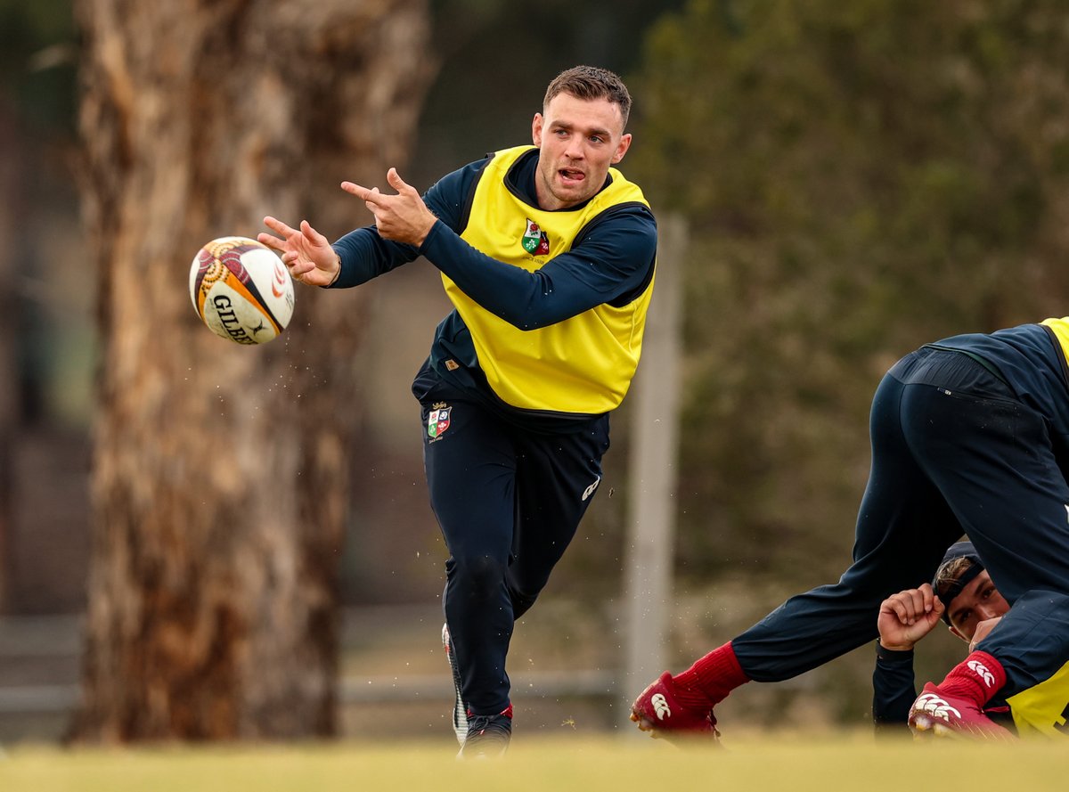 Un autre ton de rouge 😮‍💨

Blair Kinghorn et Ben White en entraînement avec les #Lions2025 🔴🦁

#InvestecChampionsCup