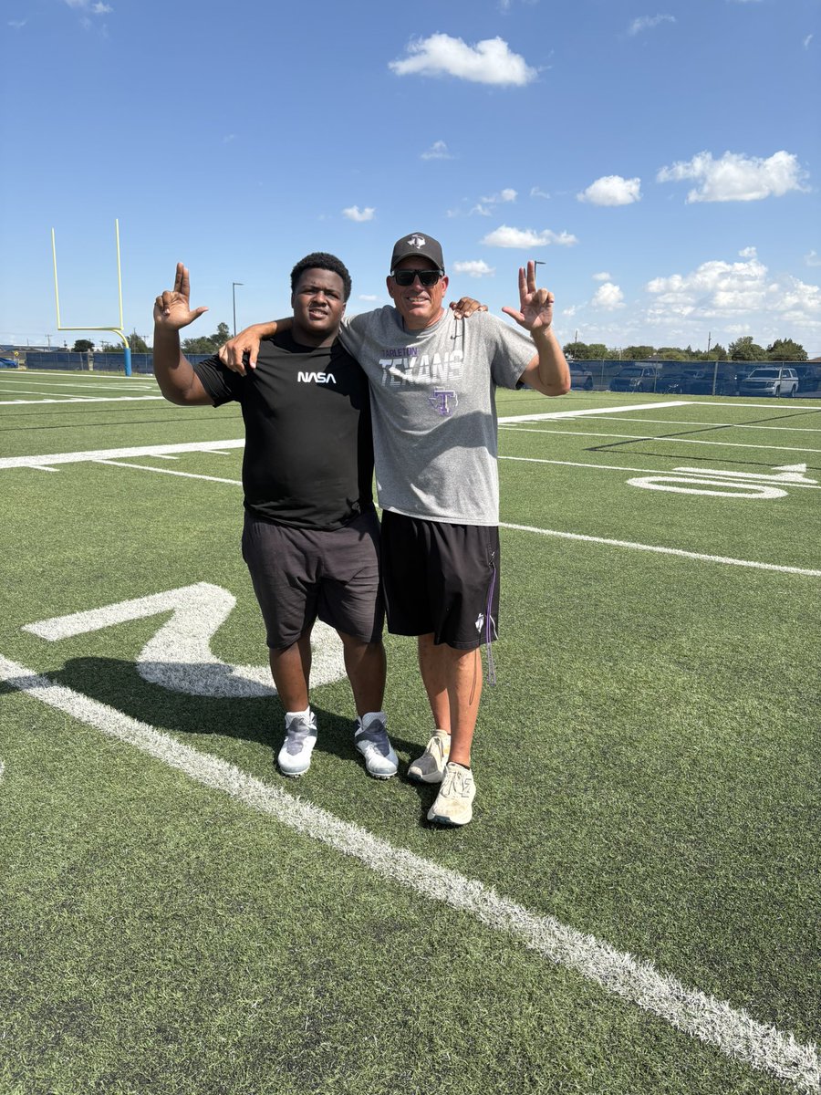 Khaliljohnsonn's tweet image. Had a great time at Tarleton learned a lot from @coachscarey and went 3/3 on the day.