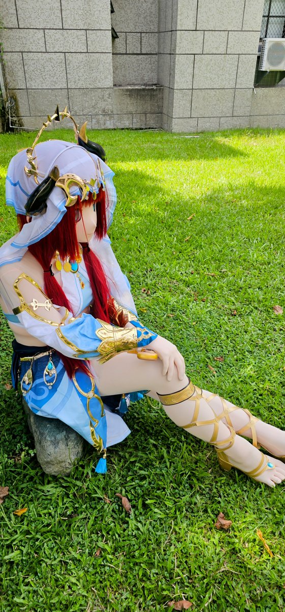 nightmayhui_kig's tweet photo. 我的出展冒險~雲林虎尾科大_雲緣起-雲林動漫祭~
角色_妮露~
P10~
休息時間~ 😌
#雲緣起 #YF07 #雲緣起YF07 #kigurumi #着ぐるみ #cosplay #妮露 #原神 #GenshinImact https://t.co/DcLLYaxmDV