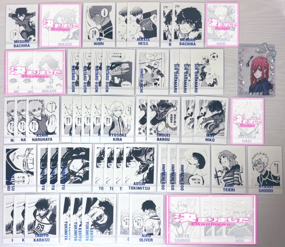 tim_nabe's tweet photo. 【交換/譲渡】ブルーロック　ブルロ展　　エゴ展　ぱしゃこれ　クリカ　モノカ

求：定価+送料　＞ 同異種 千切、乙夜

譲：写真参照

❤︎千切、乙夜が写っているもの（集合も）全て検討いたします
❤︎原画展ぱしゃは基本お断りしません。
❤︎2枚〜お纏め/キャラ毎優先

お気軽にお声掛けください🎀 https://t.co/EgwHtb4v9t